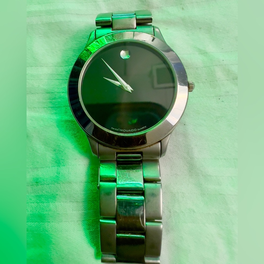 Movado Museum Classic Steel 39 mm. Ref. 84.C2.862.2